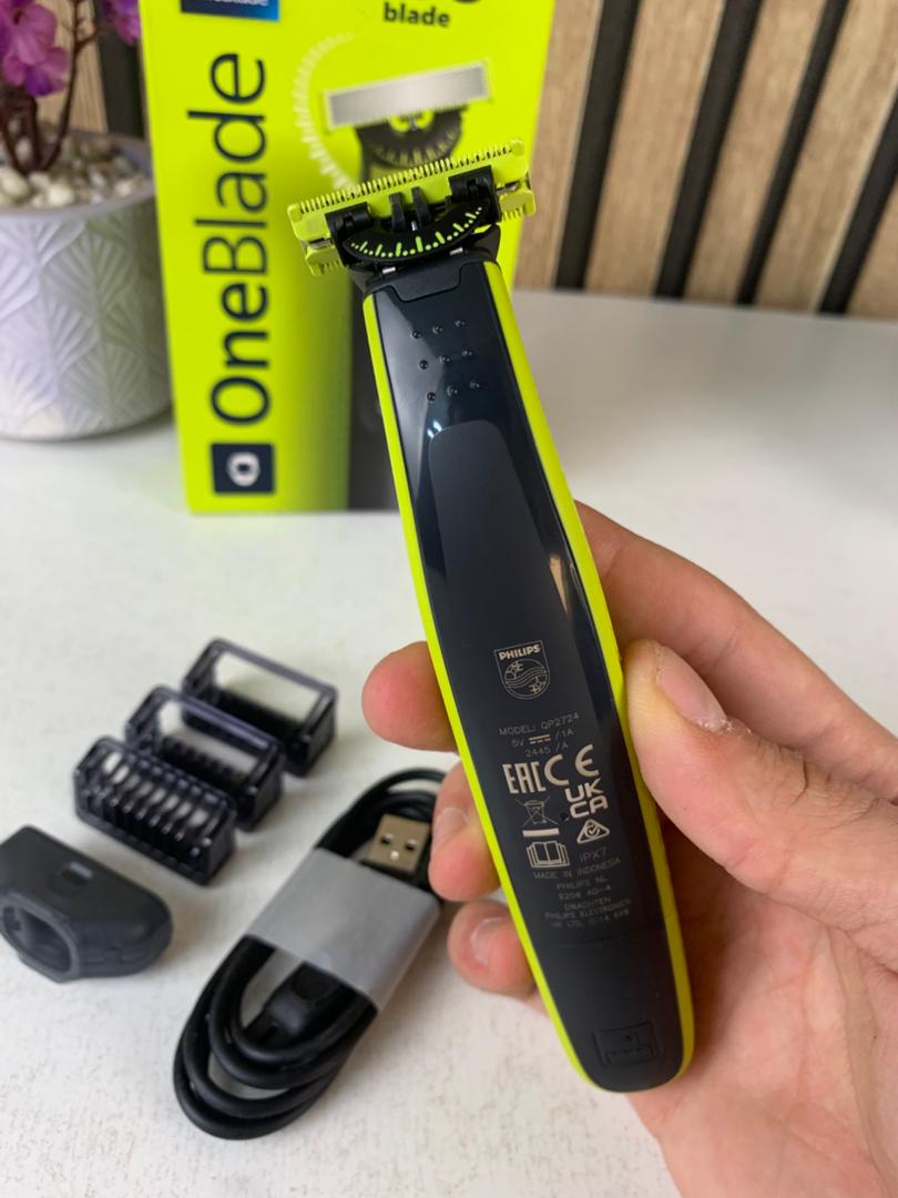 Tondeuse rechargeable Philips OneBlade QP2427/23