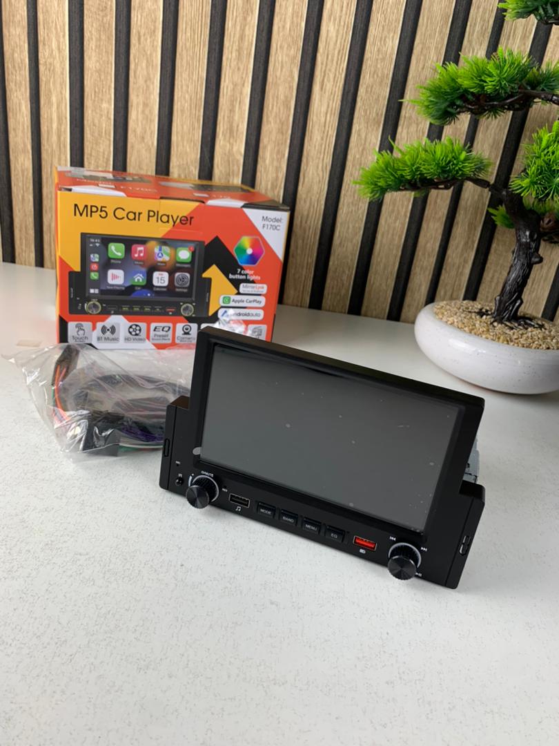 Touchscreen Car Radio with Apple CarPlay, Android Auto and GPS