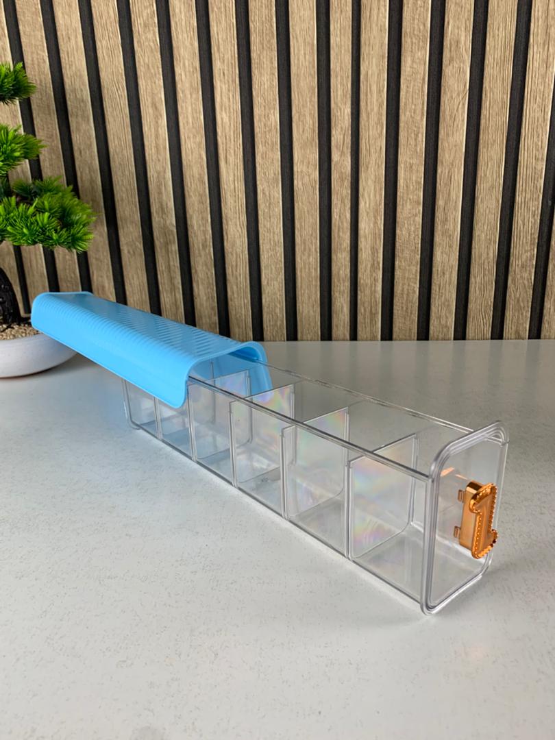 Multi-compartment storage box, 1 piece