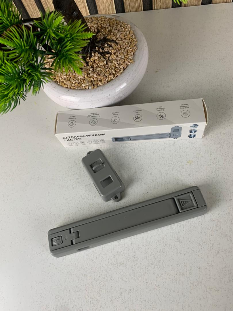 Child safety window lock