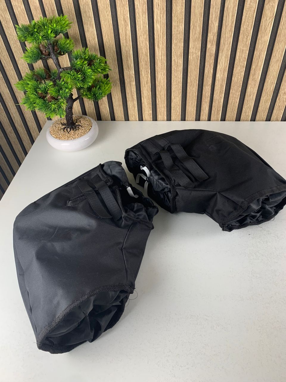 Waterproof handlebar muffs for Vespa