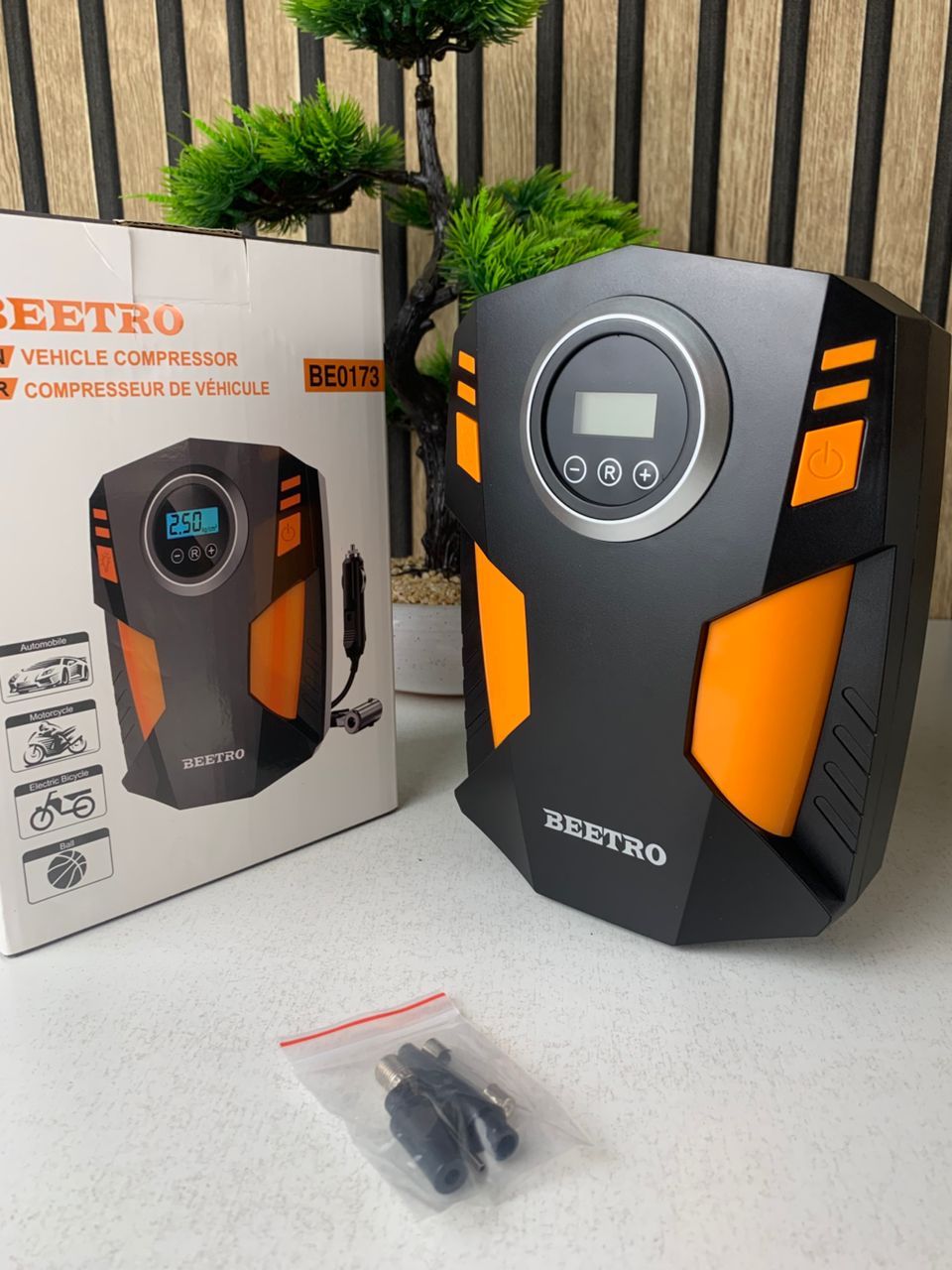 ضاغط هواء رقمي للسيارات والدراجات النارية 150PSI موديل BE0173