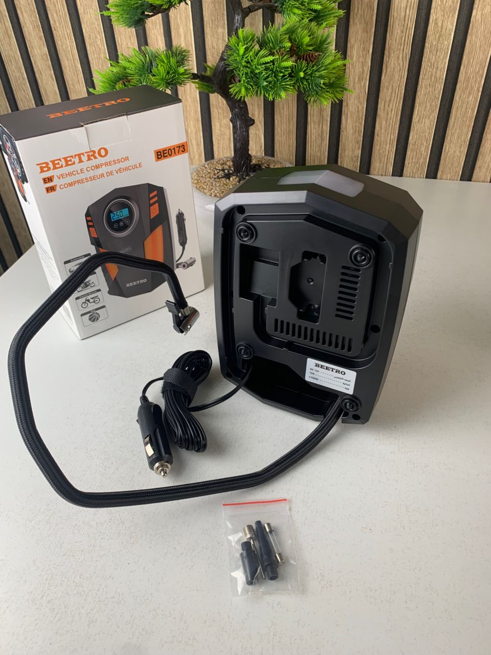 ضاغط هواء رقمي للسيارات والدراجات النارية 150PSI موديل BE0173