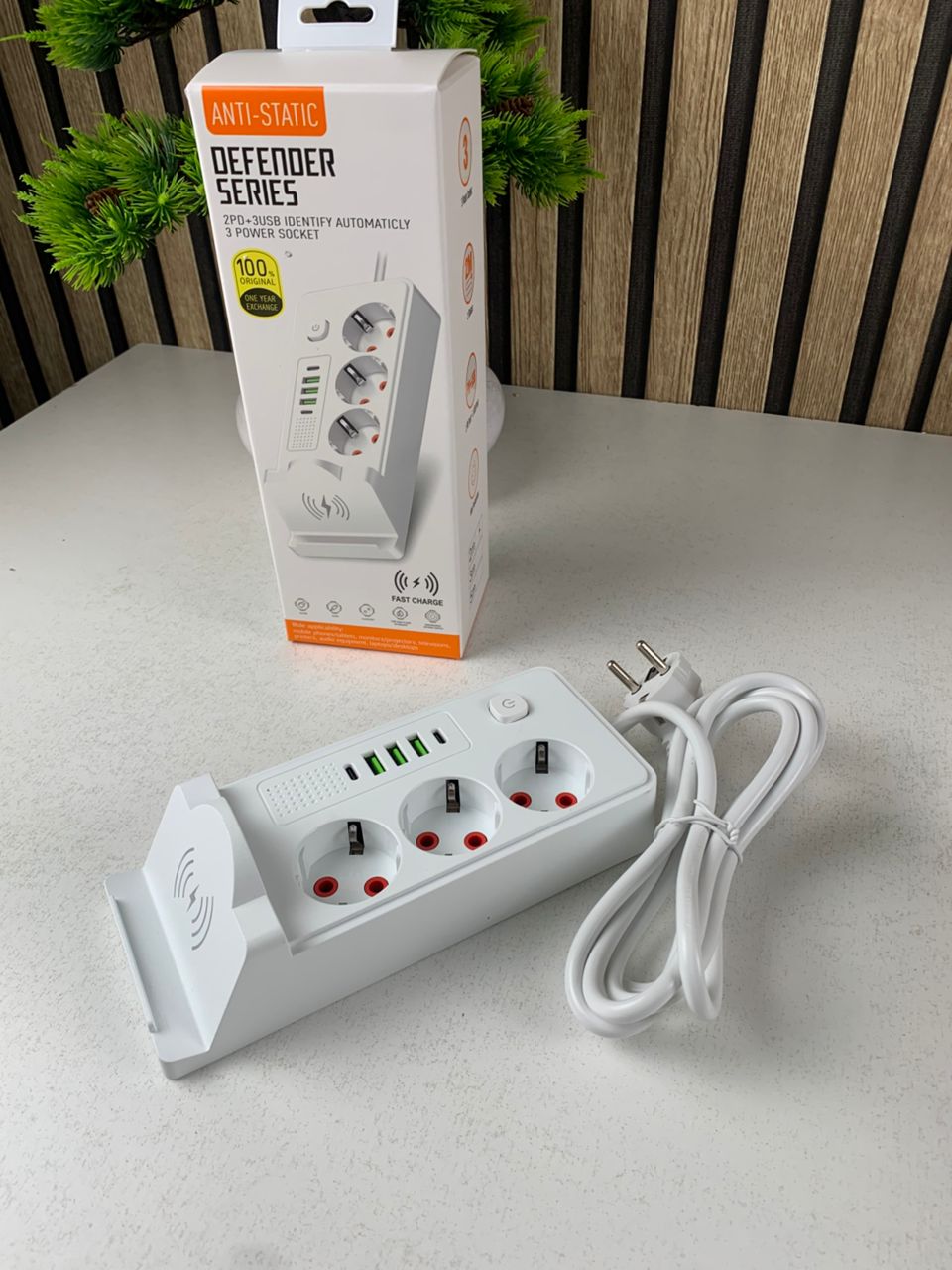 3-Socket Power Strip 2500W with USB, Type-C and Wireless Charging