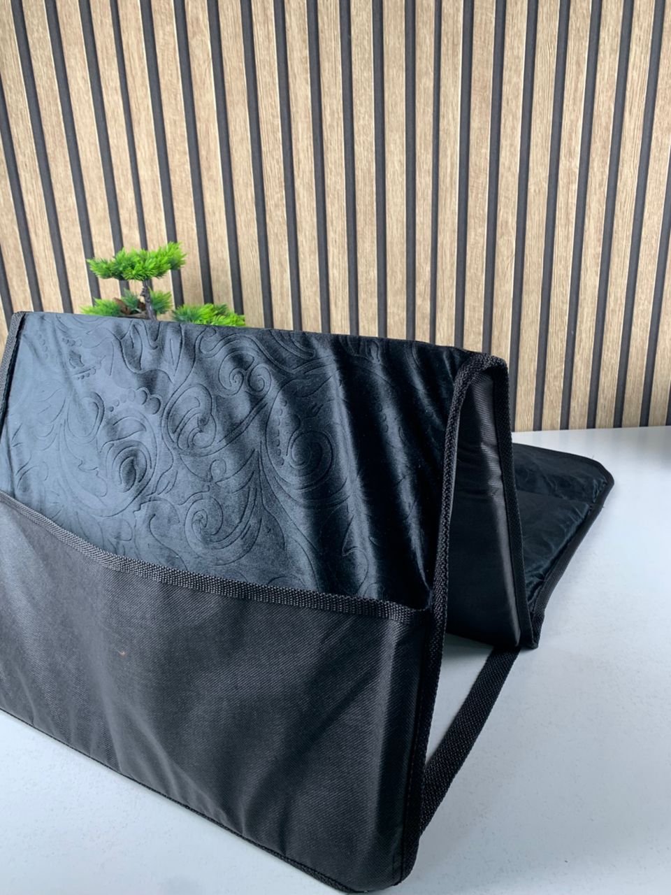 Sultan foldable prayer mat with backrest and back pocket V2