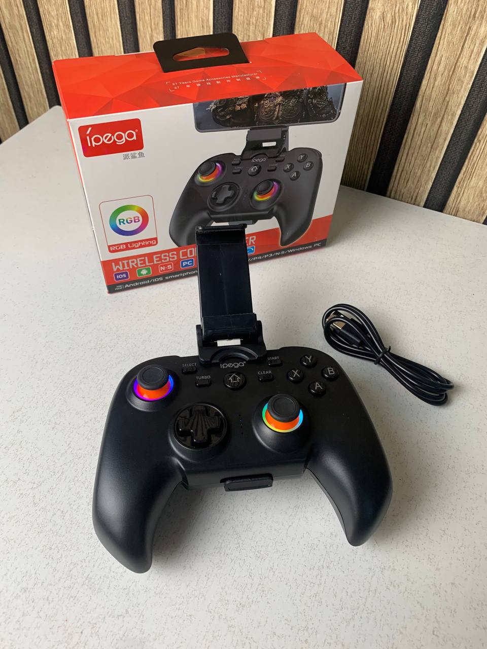 IPEGA PG-9115 Wireless Gaming Controller with RGB Lighting