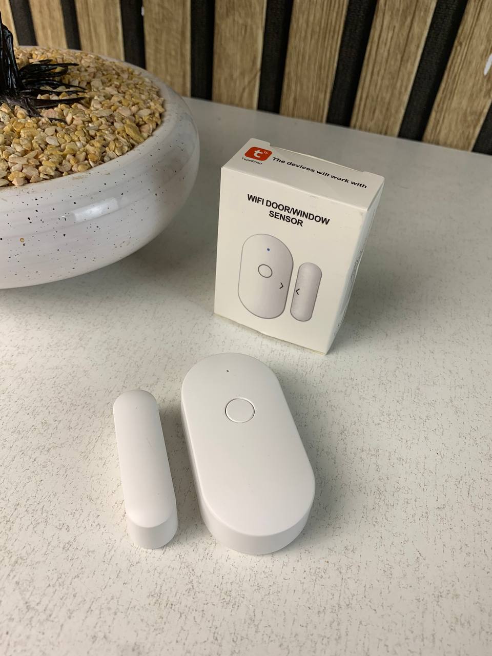 Détecteur d'ouverture magnétique WiFi pour portes et fenêtres avec alarme