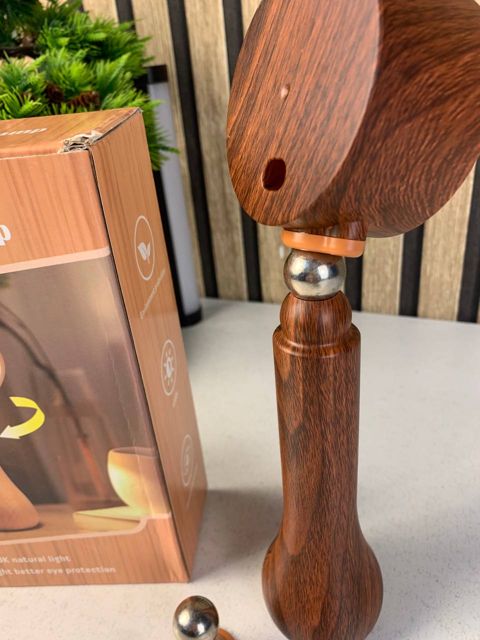 Lampe LED portable en bois rechargeable tactile 4000K