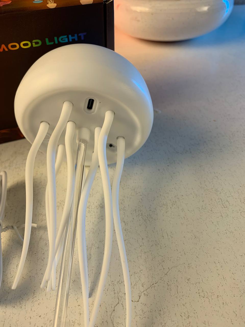 Jellyfish bedside lamp with RGB gradient and animated tentacles