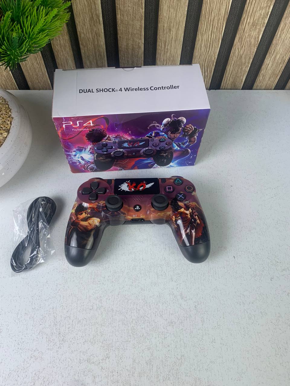 وحدة تحكم سوني دوال شوك لاسلكية لجهاز PS4، إصدار ستريت فايتر V2 (نسخة مطابقة)