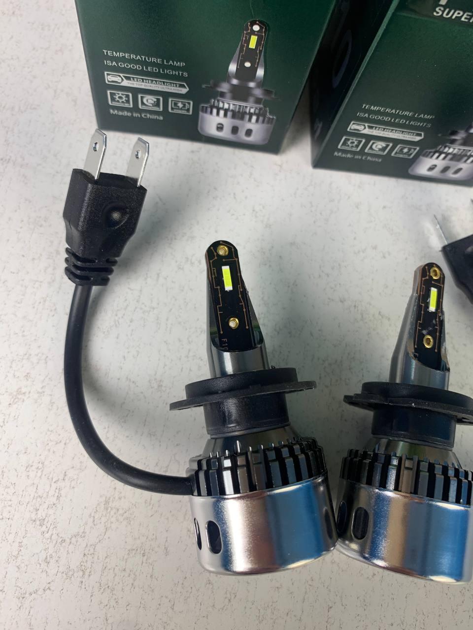 طقم مصابيح أمامية LED F10 H7 بقوة 6500 كلفن