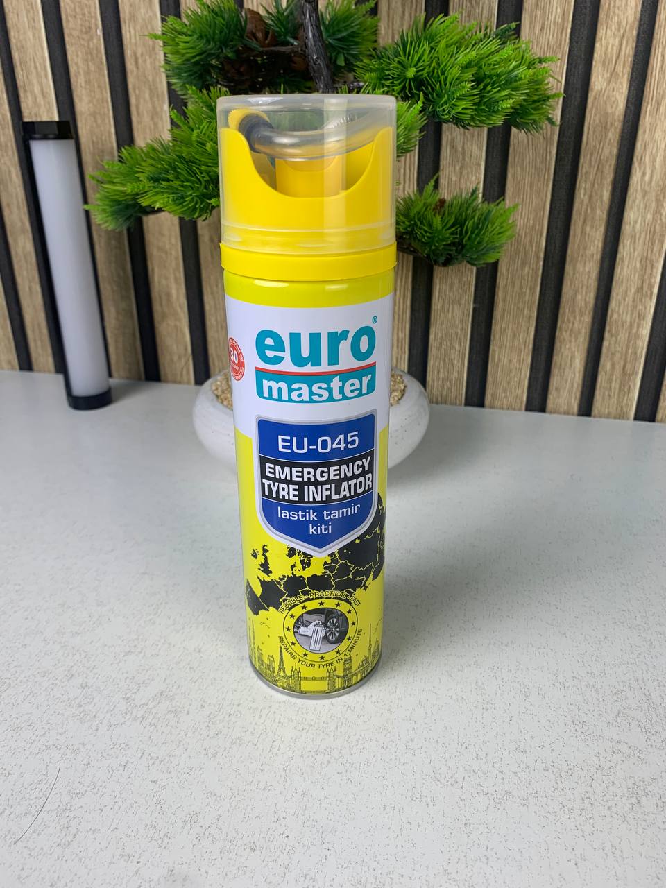 منفاخ إطارات الطوارئ يورو ماستر EU-045