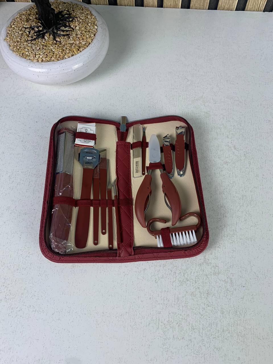 Professional manicure and pedicure kit, 4 pieces