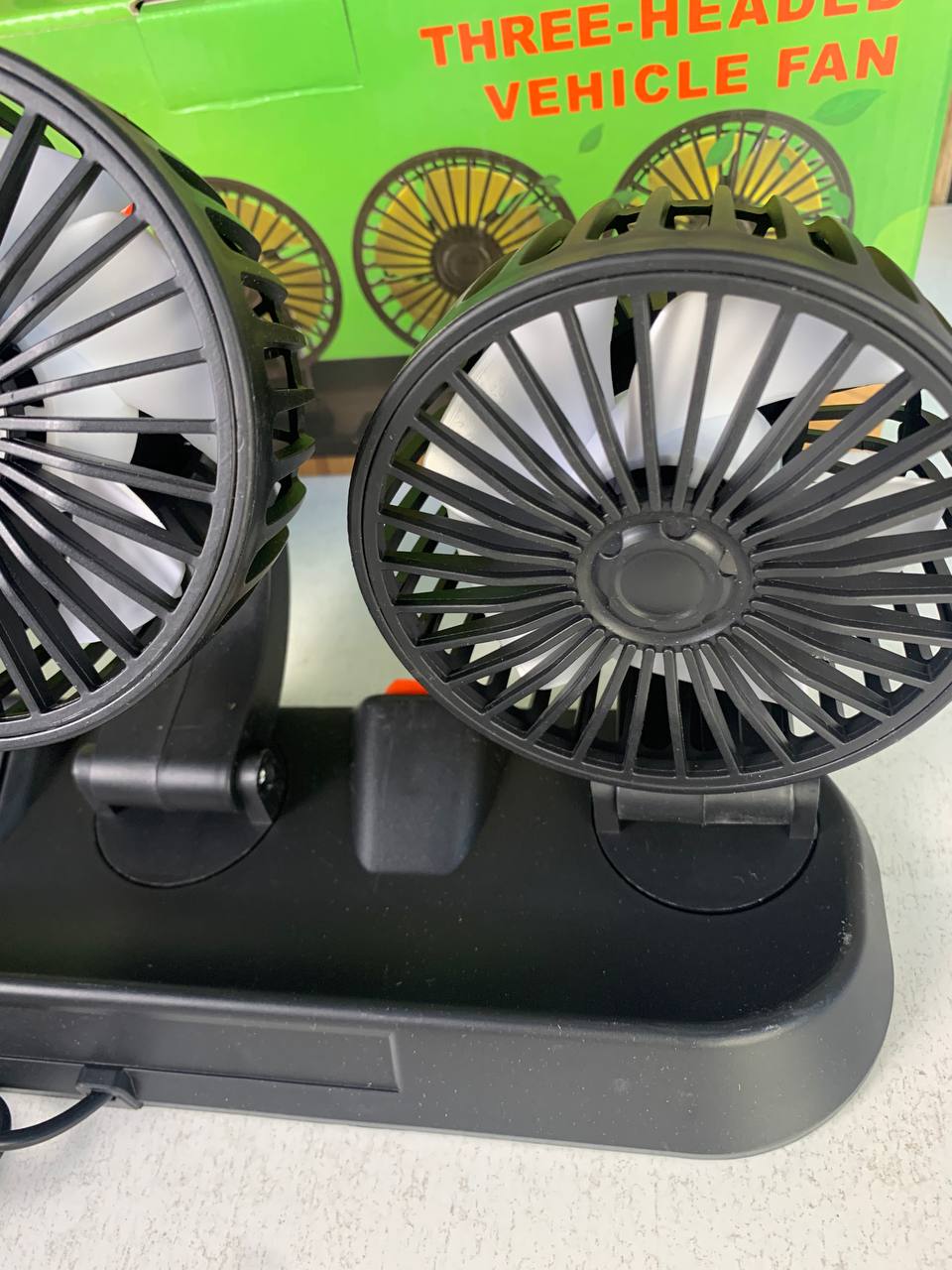 3-Head USB Car Fan 360° Adjustable 12/24V