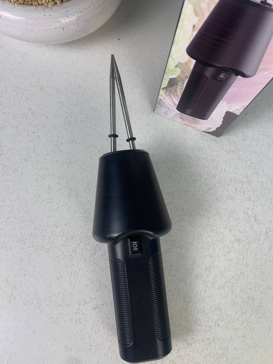 Portable electric poultry plucker