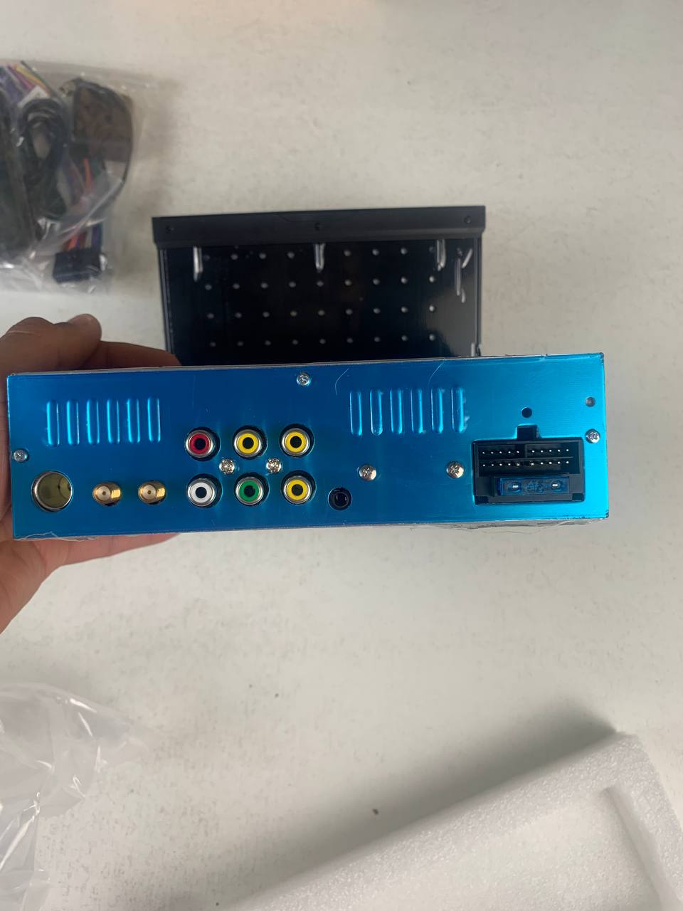 Autoradio rétractable 7 pouces, CarPlay et Android Auto, 32+2 Go