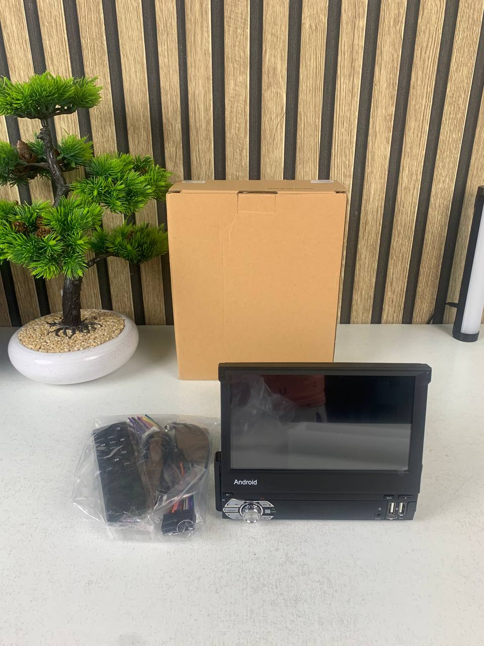 Autoradio rétractable 7 pouces, CarPlay et Android Auto, 32+2 Go