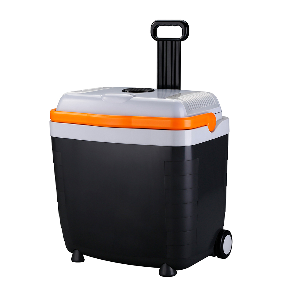 Portable thermoelectric cooler and warmer 28L with wheels