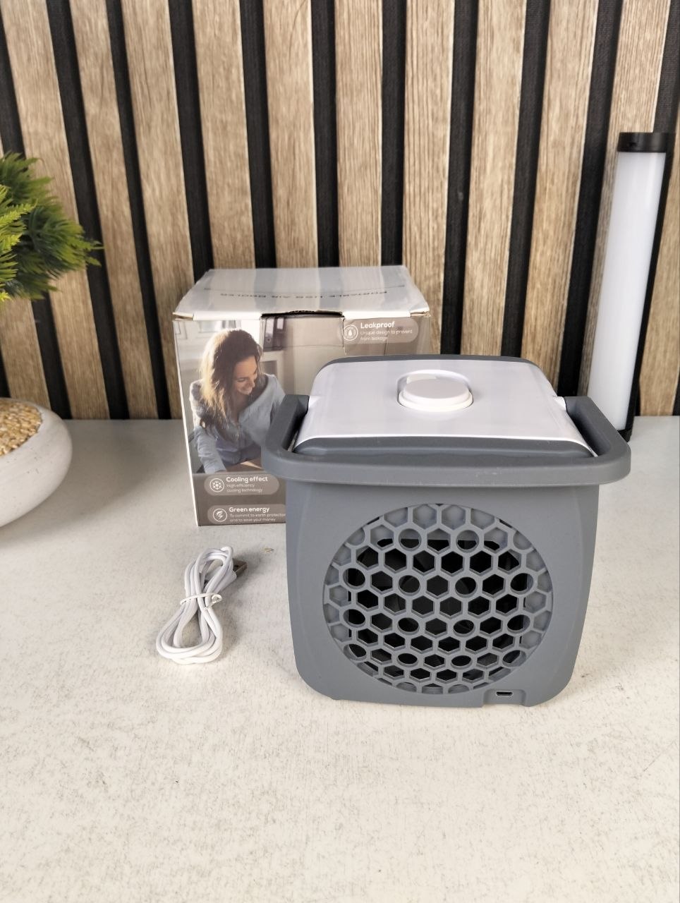 Portable air conditioner with timer and washable filter