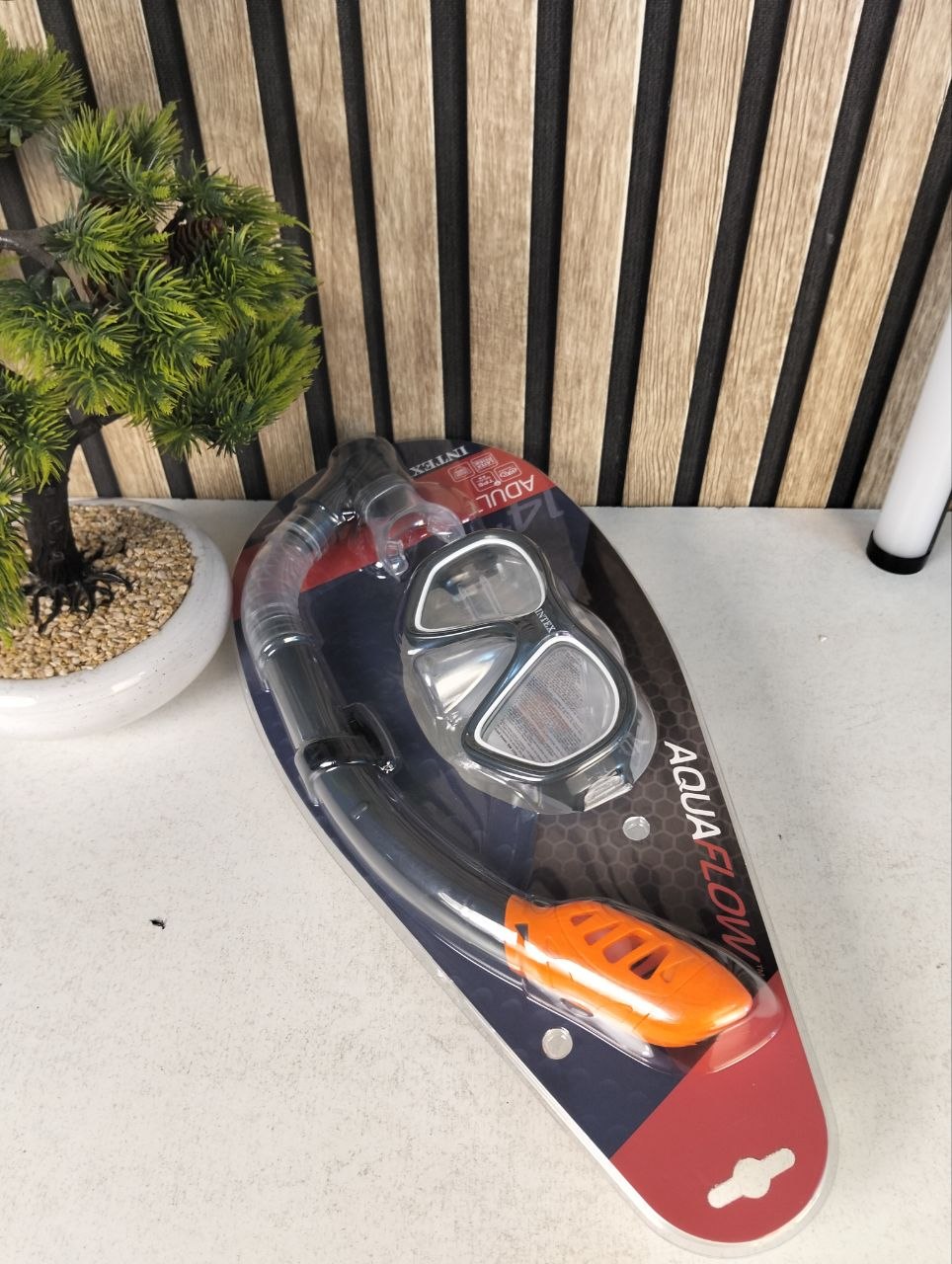 Intex Reef Rider 55648 Adult Snorkeling Set - Panoramic Mask and Snorkel